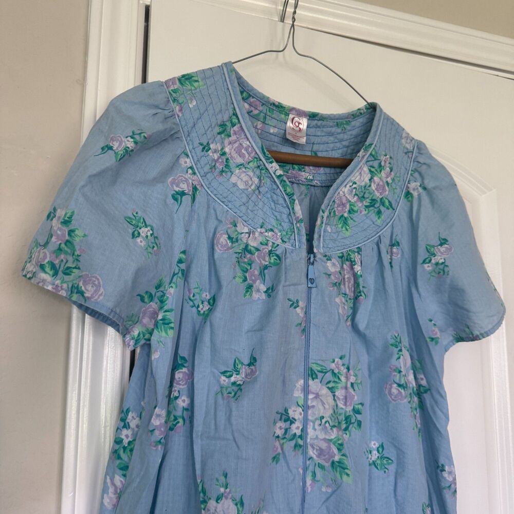 GS Women's Size S Nightgown Robe Full Zip Housecoat Kaftan Floral with Pockets